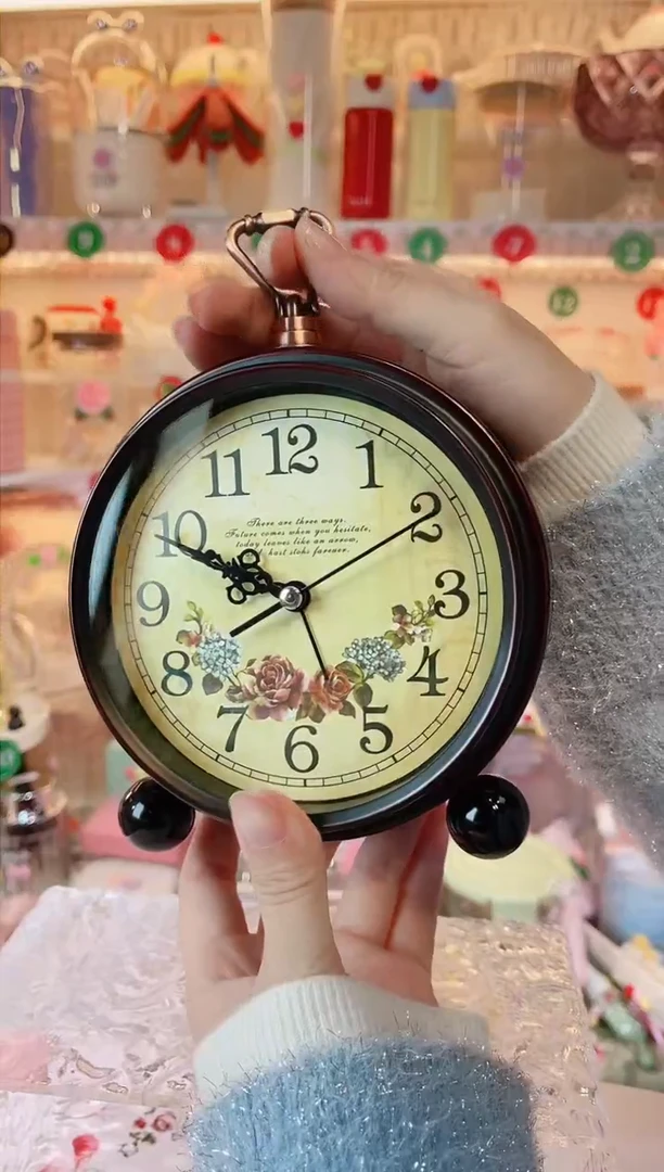 【闪购商品】摆件复古闹钟品质好，发货快，放心拍