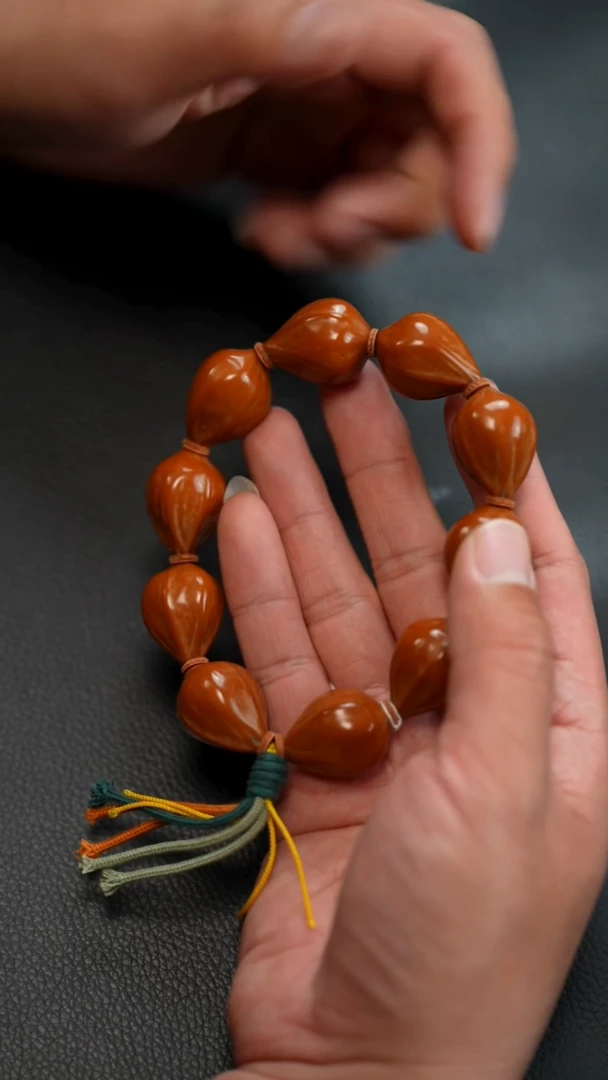 手串/手链橄榄核水晶核短圆款