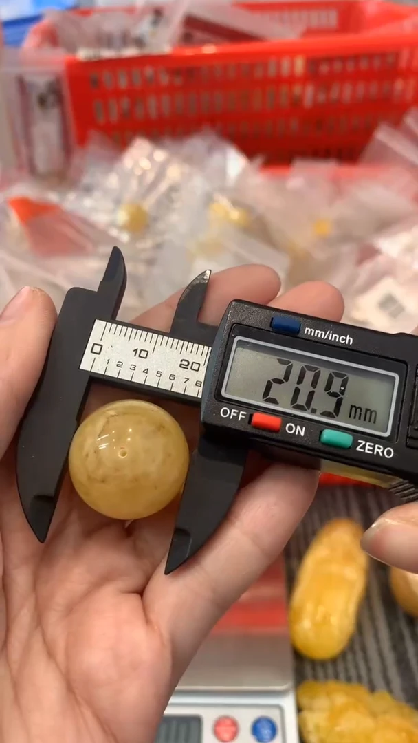 【闪购商品】琥珀珠宝奇石未镶嵌696
