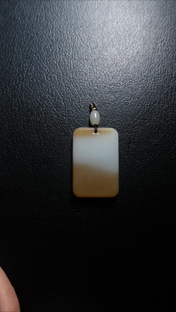 颈饰未镶嵌和田玉无事牌