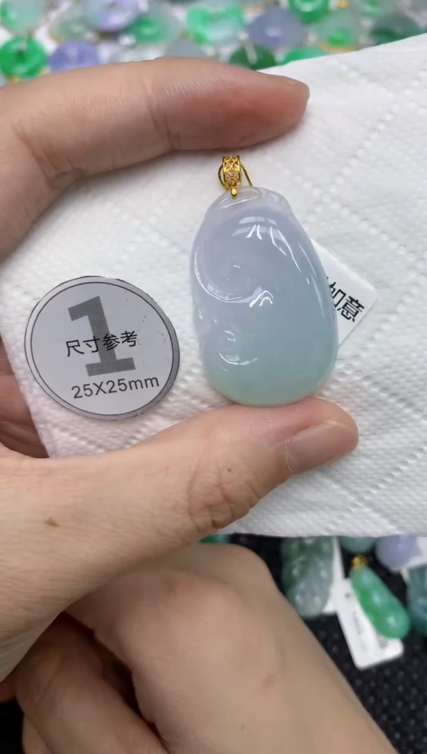 颈饰18K金镶嵌翡翠1111111