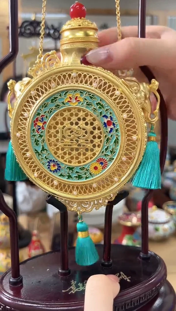 【闪购商品】宫韵百年花丝镶嵌链瓶