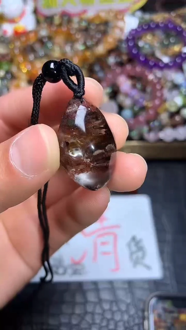 【闪购商品】水晶吊坠(赠链)未镶嵌01