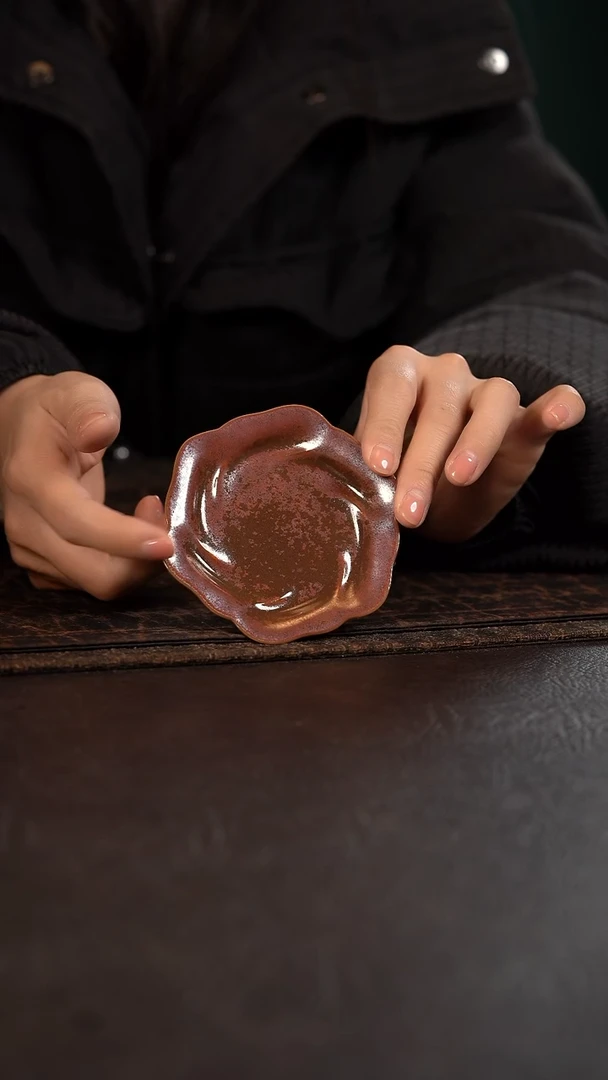 【闪购商品】杯聚澜堂红金花釉花朵杯垫