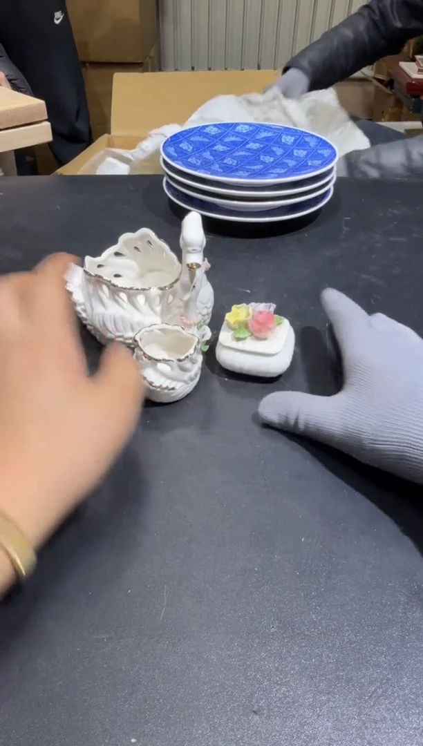 【闪购商品】杯小四孤品收藏中古品2个