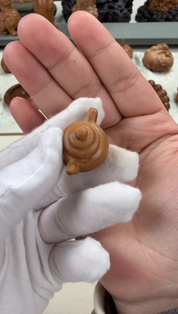 【闪购商品】檀香木吊坠瑕疵把把壶吊坠老山檀香