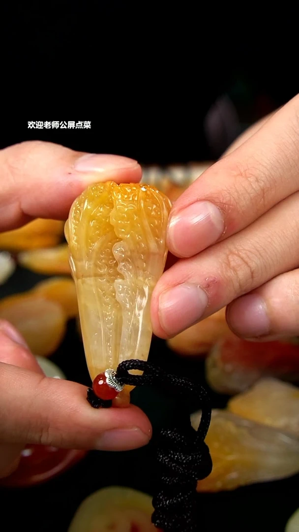 寿山石水洞石挂坠