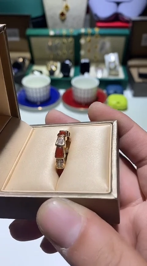 瓷片生活的本意就是开心@@1