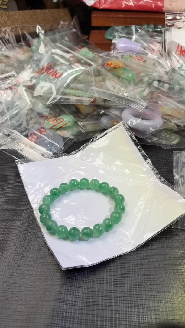 石英质玉未镶嵌颈饰非洲翠100710938随机发仅一件