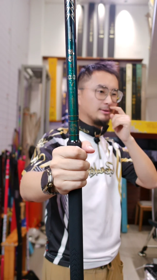 【闪光打包】碳语绿5超轻超硬碳素抄网杆2.1米