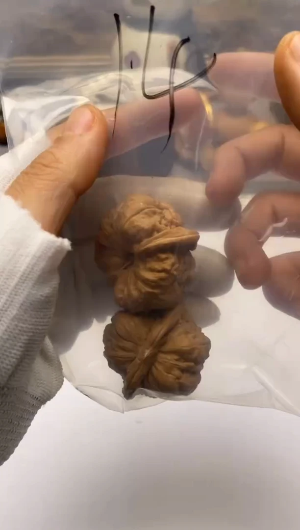把件文玩核桃一对儿
