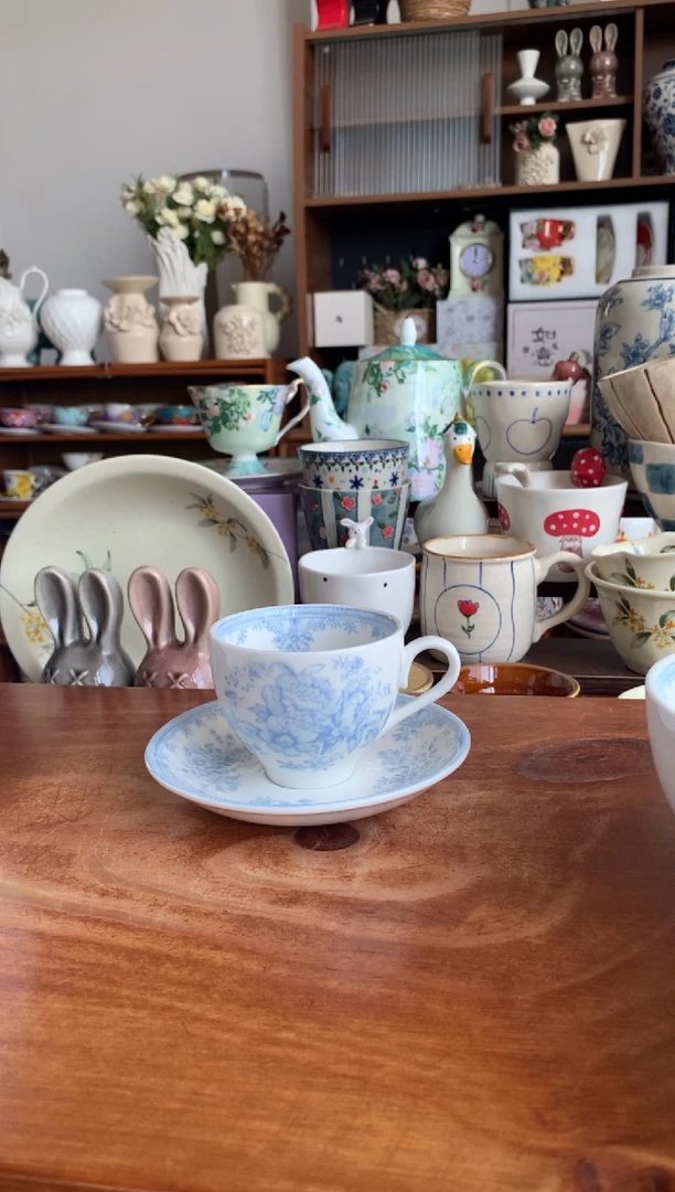 陶瓷蓝色牡丹花杯碟  【送勺】