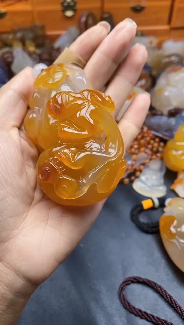 未镶嵌1玛瑙/玉髓阳****）hh