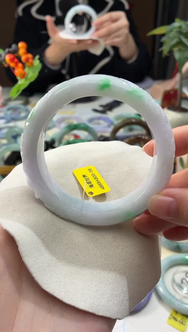 未镶嵌手镯翡翠12  翡翠手镯 58