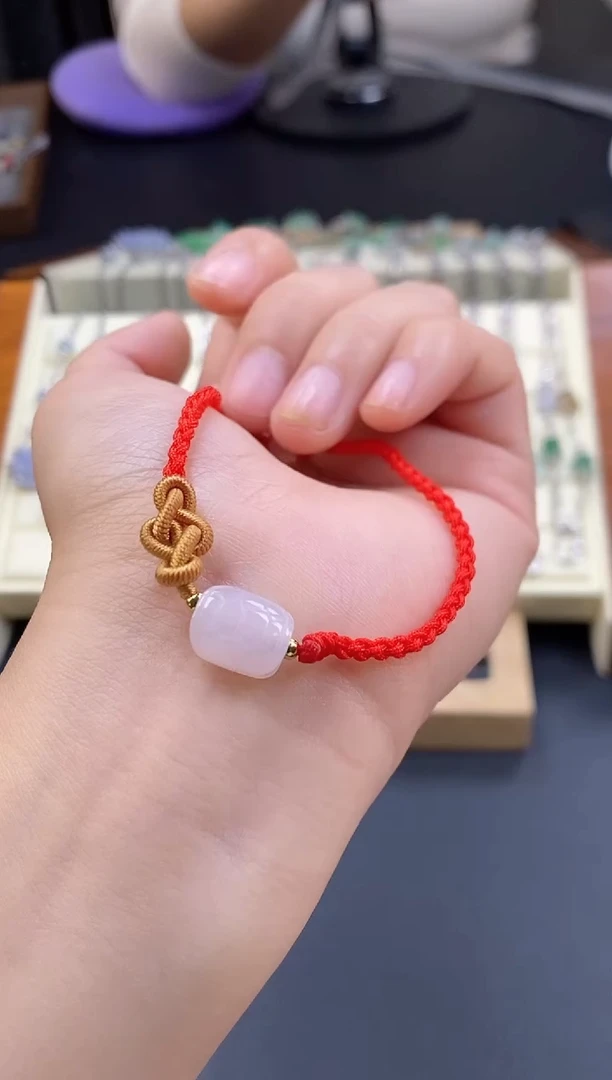 颈饰未镶嵌翡翠15353