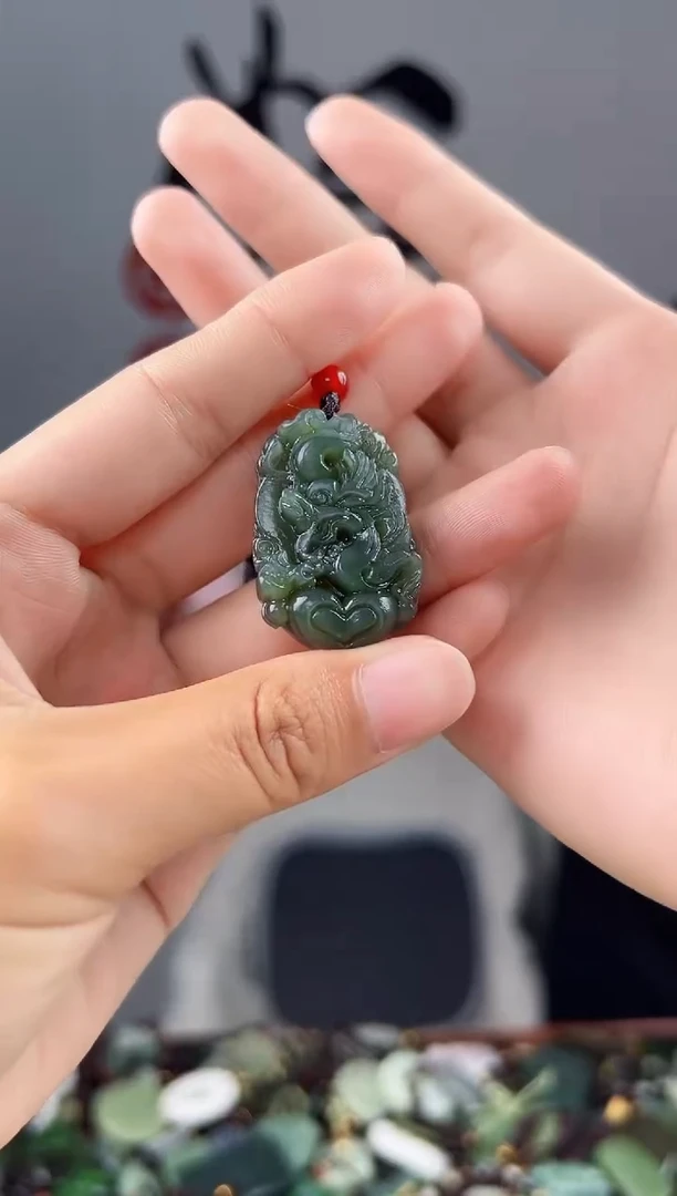 和田玉未镶嵌颈饰拍一发一，多样性发货