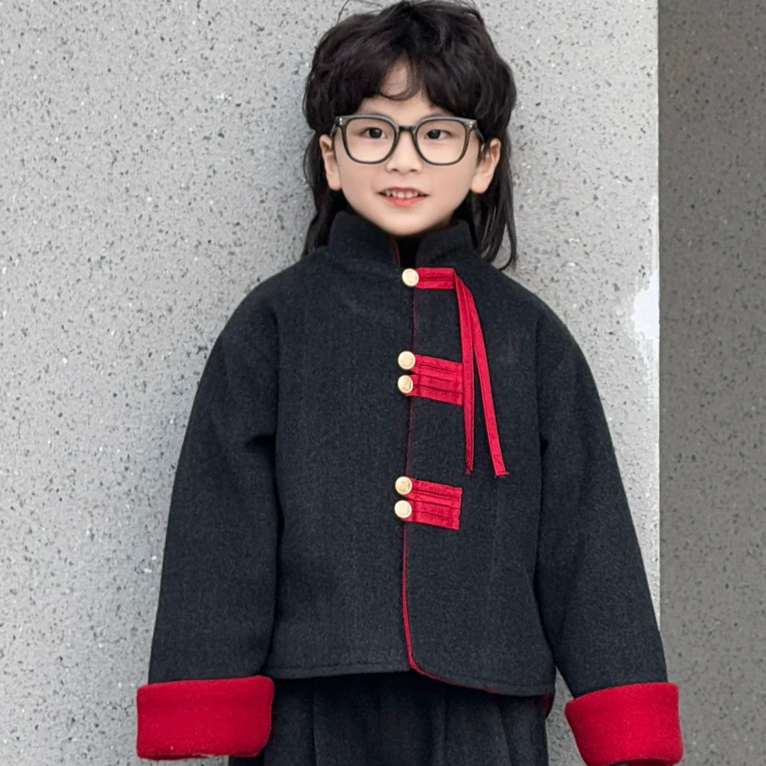 2024年潮流冬款妮子外套英伦风加厚百搭高级设计师系列10962