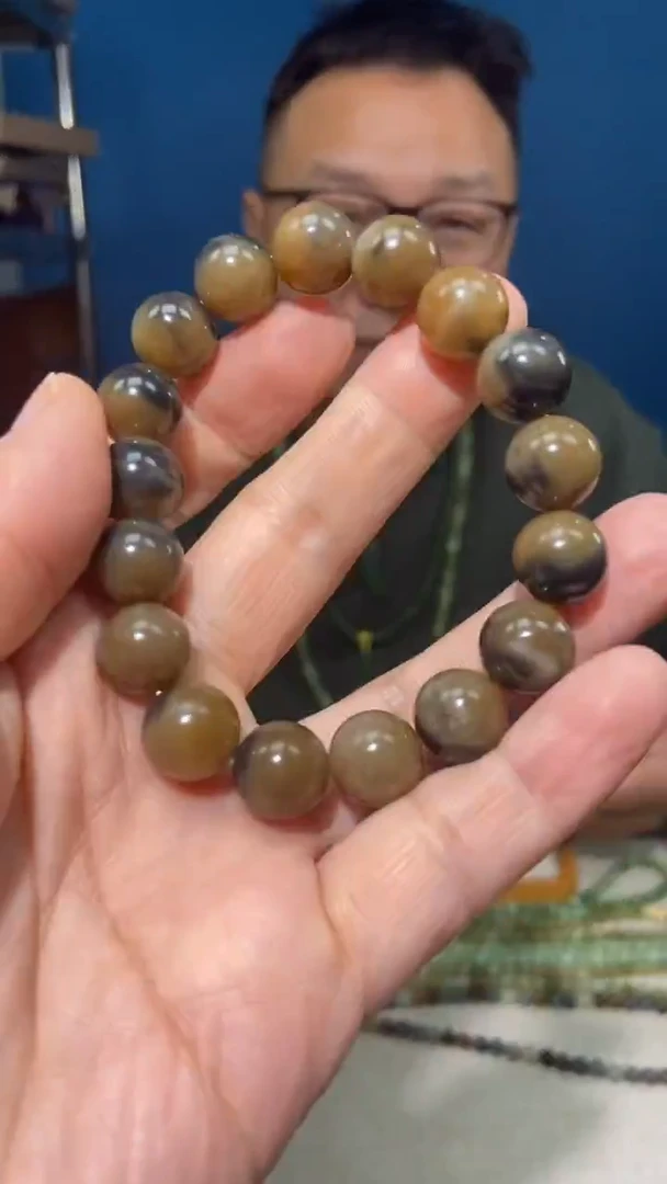 未镶嵌手链和田玉颜色多样性发货拍一发一