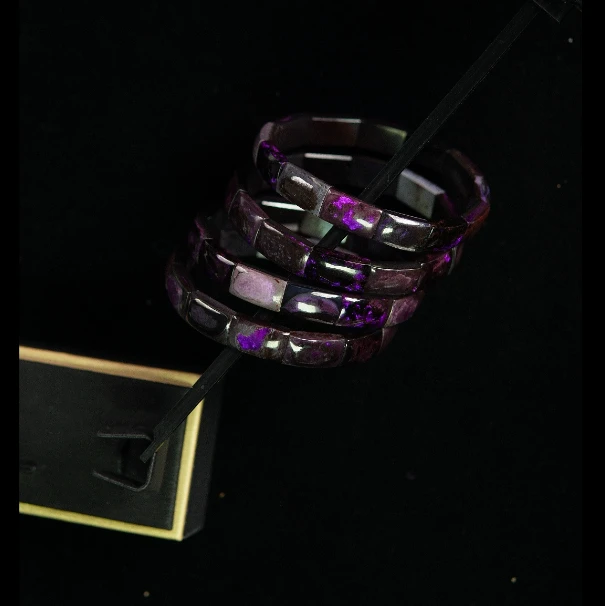 南非保真舒俱来 泥地红丝绒酱紫 传 承 级 手牌多样性发其一