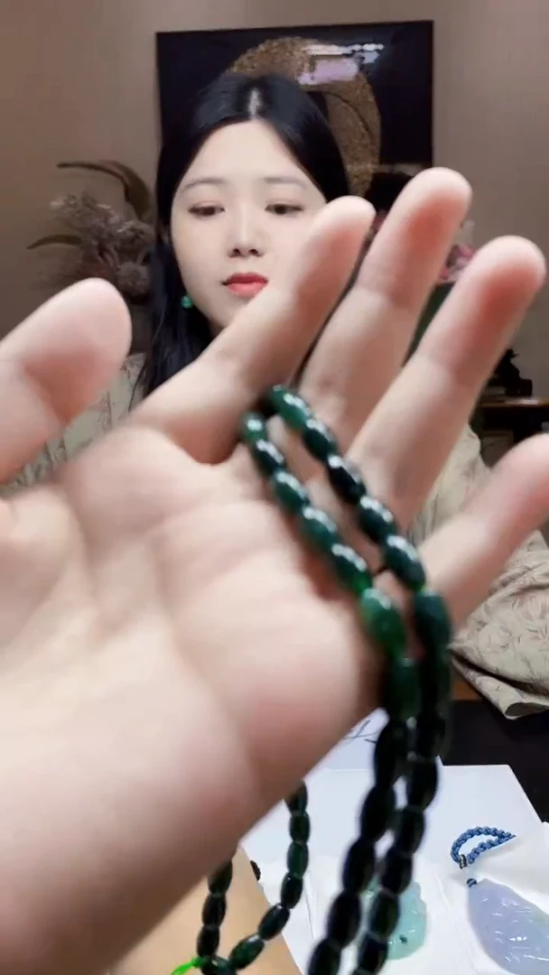 未镶嵌定制翡翠吊坠150