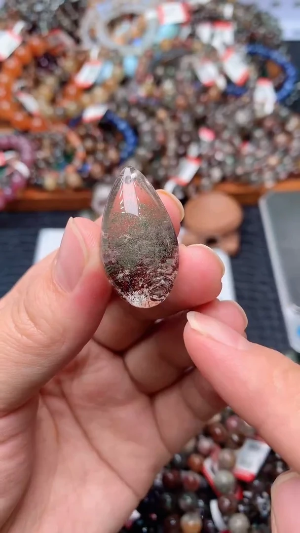 【闪购商品】水晶吊坠(赠链)未镶嵌天然112