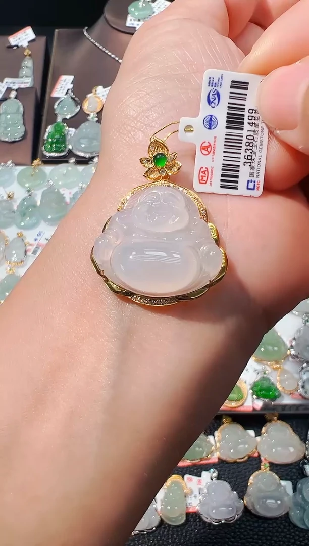 吊坠(不含链)18K金镶嵌翡翠佛公吊坠1499