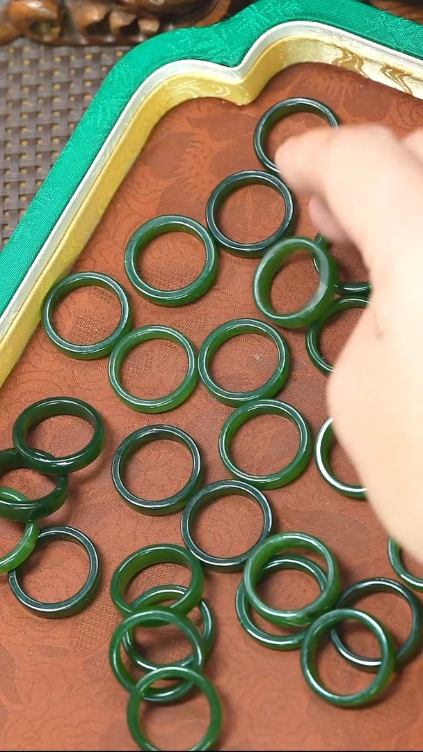 颈饰未镶嵌和田玉戒圈17-18多样性拍一发一