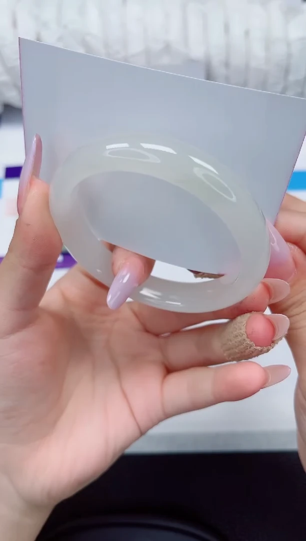 石英质玉手镯未镶嵌221-56/57