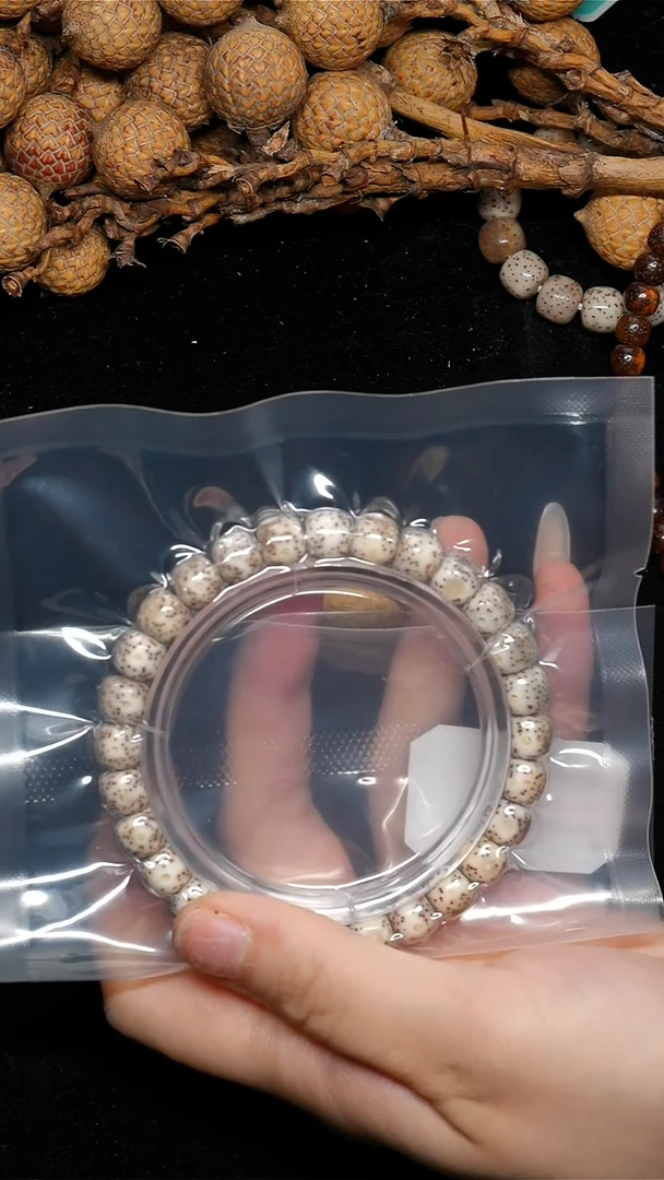 手串星月菩提9*8尺寸奶瓷白-0007