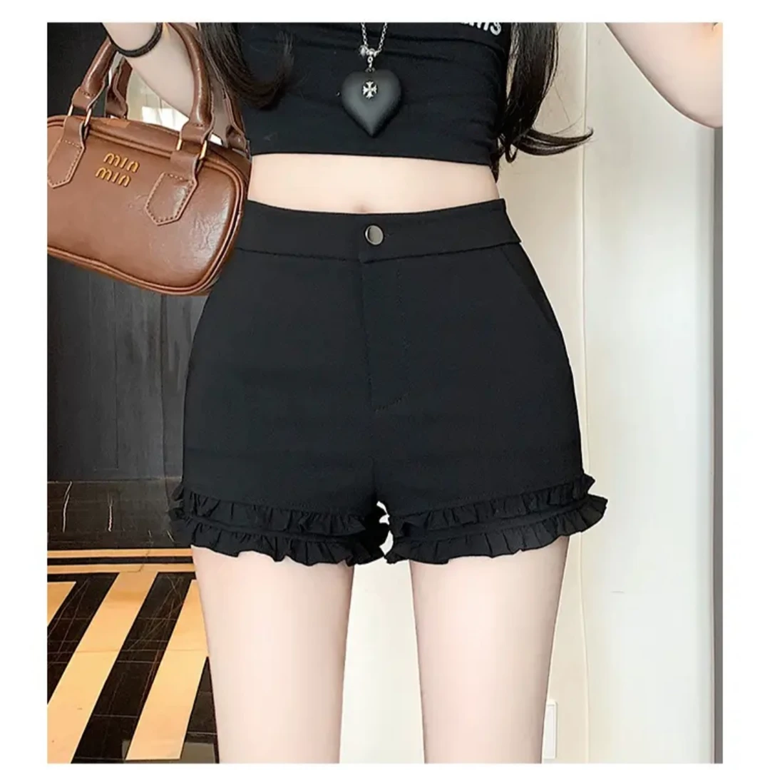 9988-2025夏季辣妹外穿黑色显瘦弹力女团高腰设计感热裤木耳边