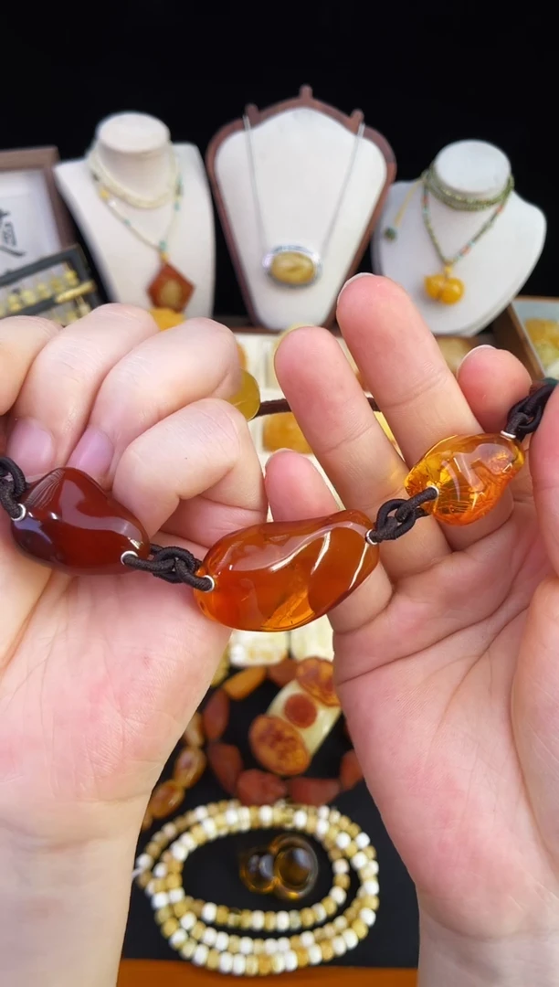 琥珀未镶嵌珠宝奇石柒月