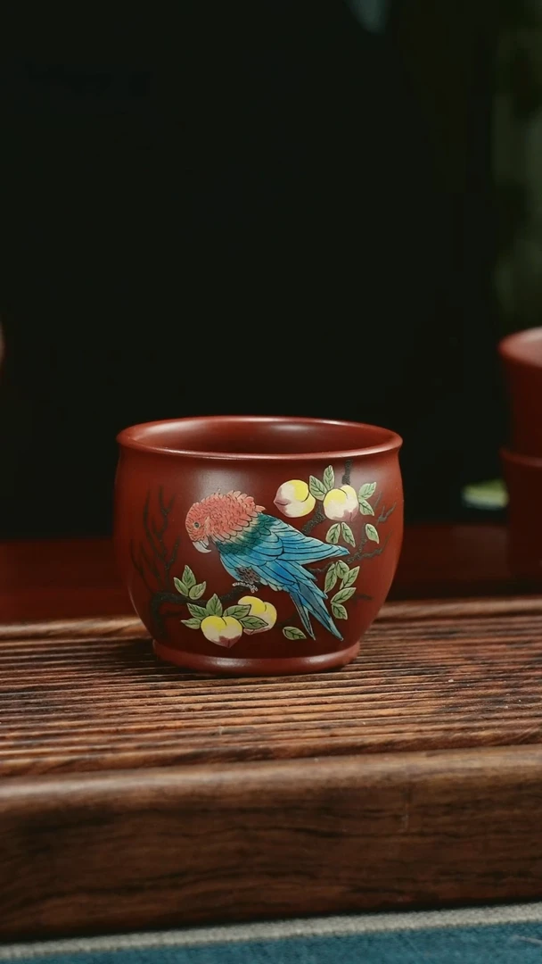 【闪购商品】紫砂茶杯鹦鹉堆绘