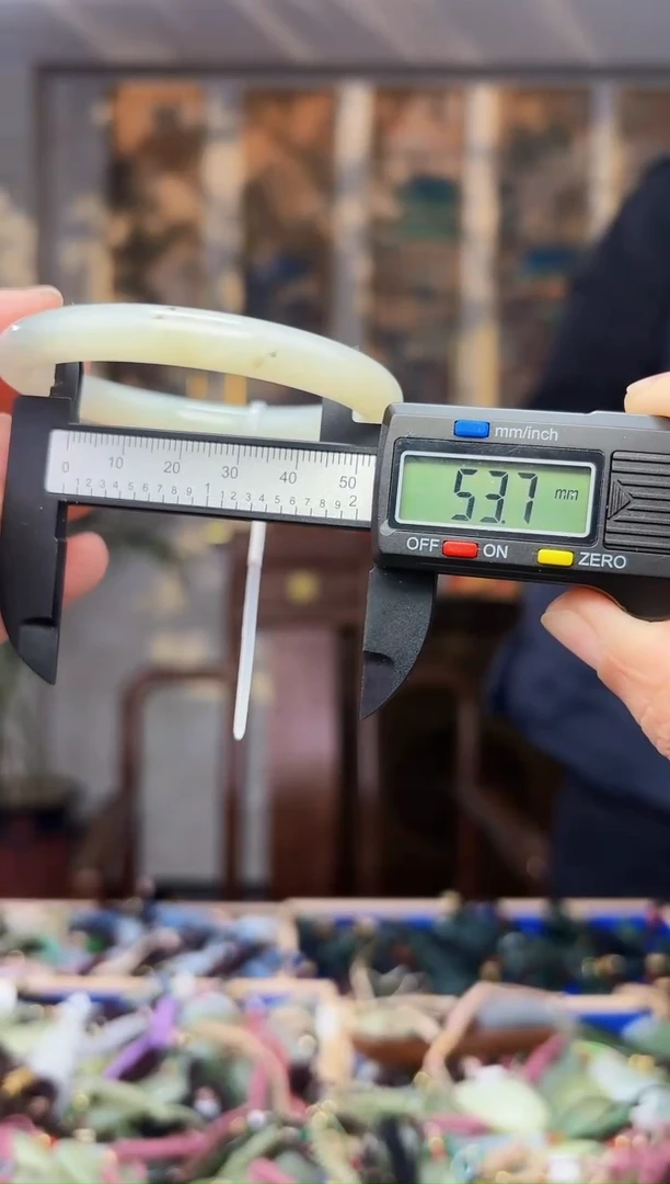 【闪购商品】和田玉颈饰未镶嵌拍一发一