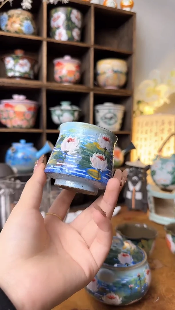 【闪购商品】石一手绘睡莲主人杯150ml