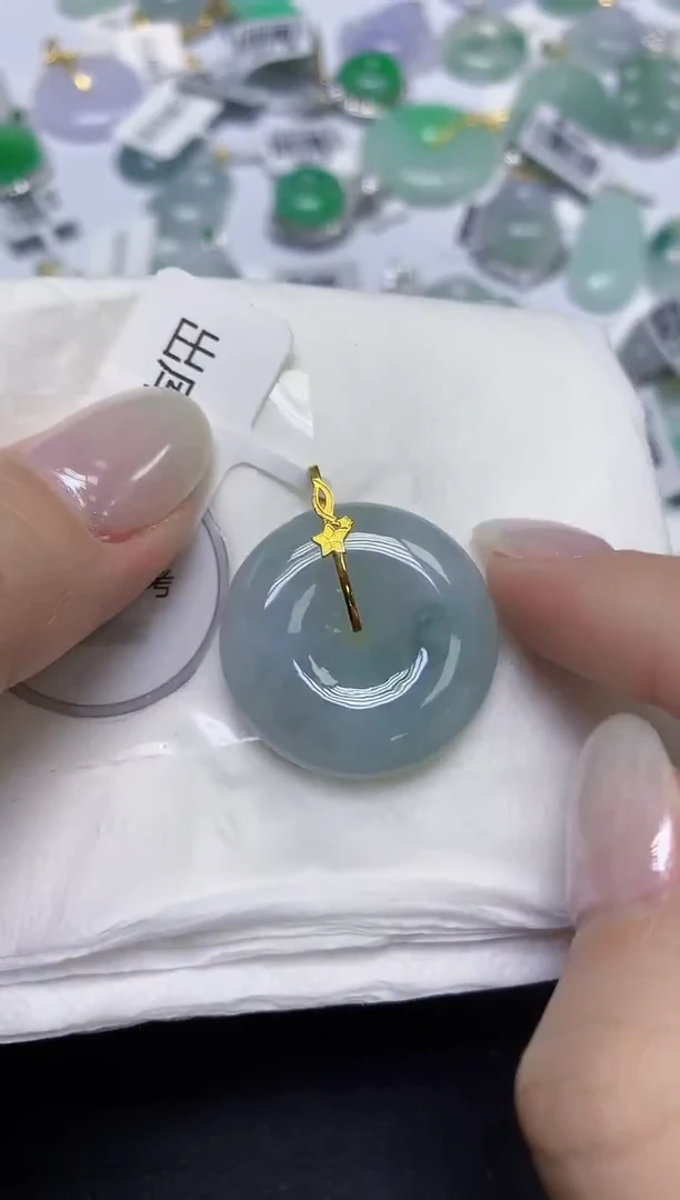 颈饰18K金镶嵌翡翠天然缅甸翡翠A货百元以上9元证书费自理