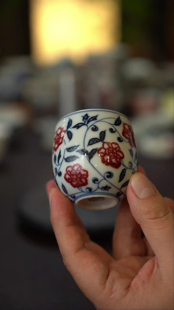 全手绘青花釉里红主人杯