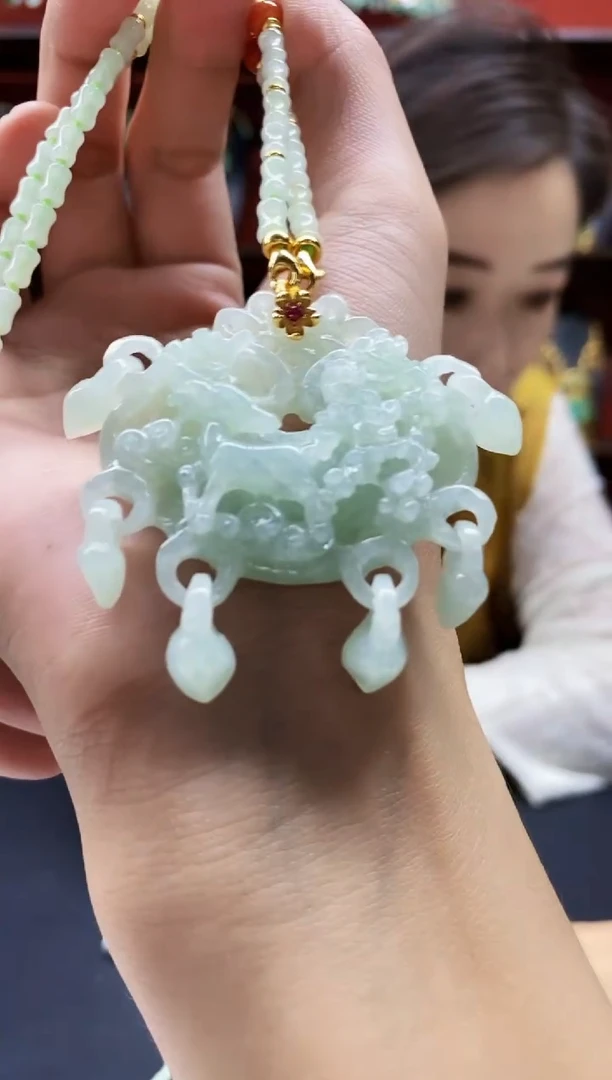 颈饰未镶嵌翡翠翡翠吊坠