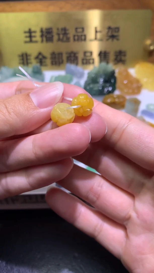 未镶嵌定制翡翠毛货