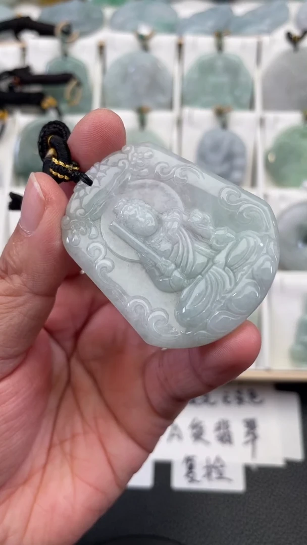 颈饰未镶嵌翡翠天然缅甸翡翠A货236