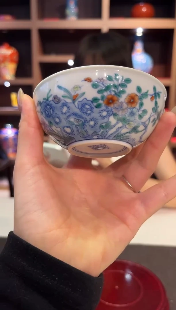 杯子斗彩女将军涂杏花0278