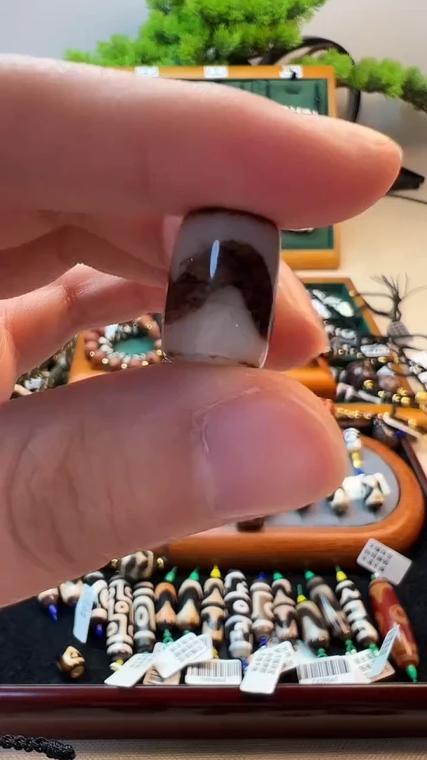 玛瑙/玉髓（覆膜）颈饰未镶嵌29（微瑕随机发货）