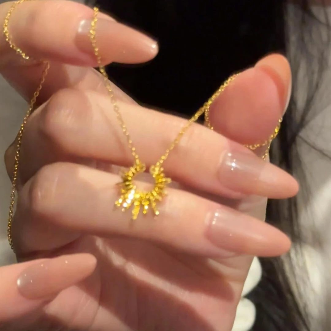 铜合金项链 爆闪金色太阳花项链女轻奢小众设计高级感精致锁骨链