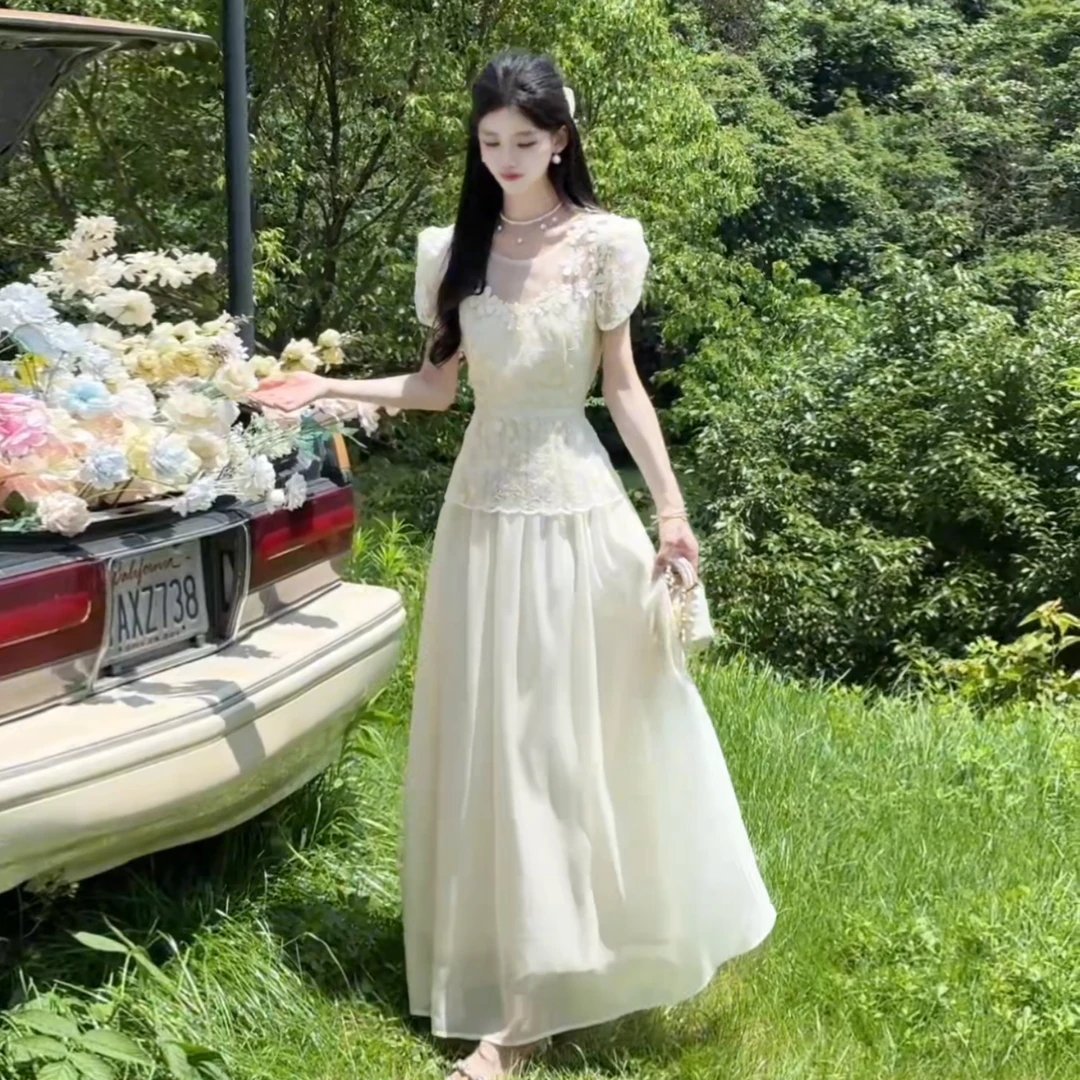 拉夏贝尔【花蔓香茶】25夏季财阀千金蕾丝复古显瘦连衣裙 10528 QXJ