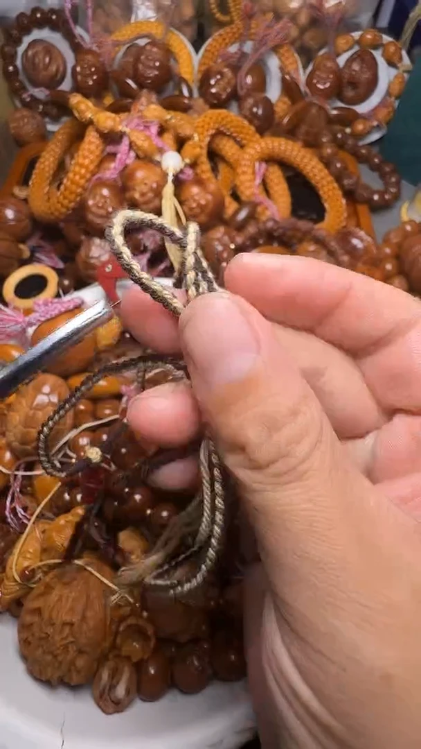 手串橄榄核脖挂子