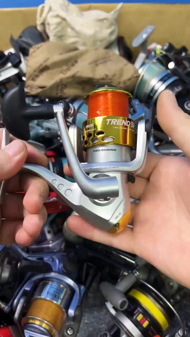 汤*微瑕钓鱼轮，直播间讲解为准，看清楚再拍，如有拆卸不退换