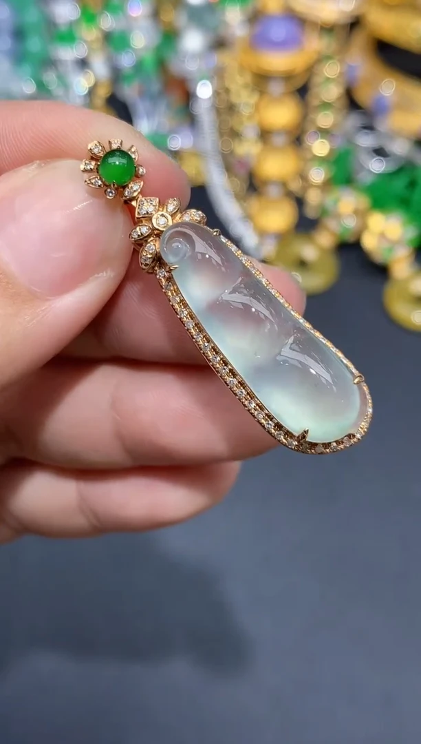 翡翠18K金镶嵌颈饰546-春日珠宝