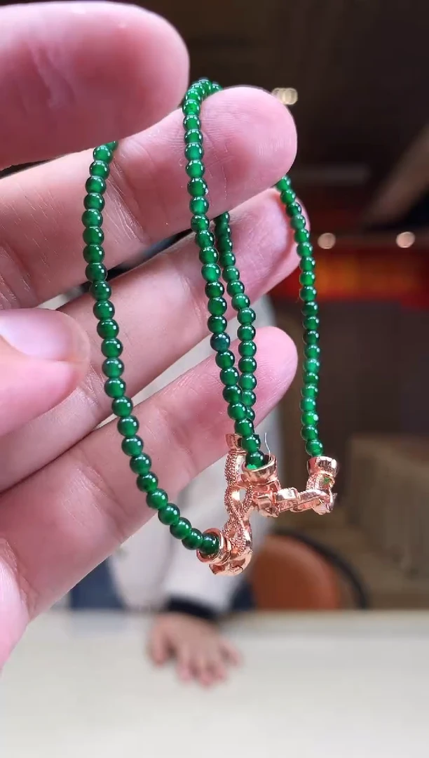 【闪购商品】定制翡翠未镶嵌多样性发货（只发一件) *d36