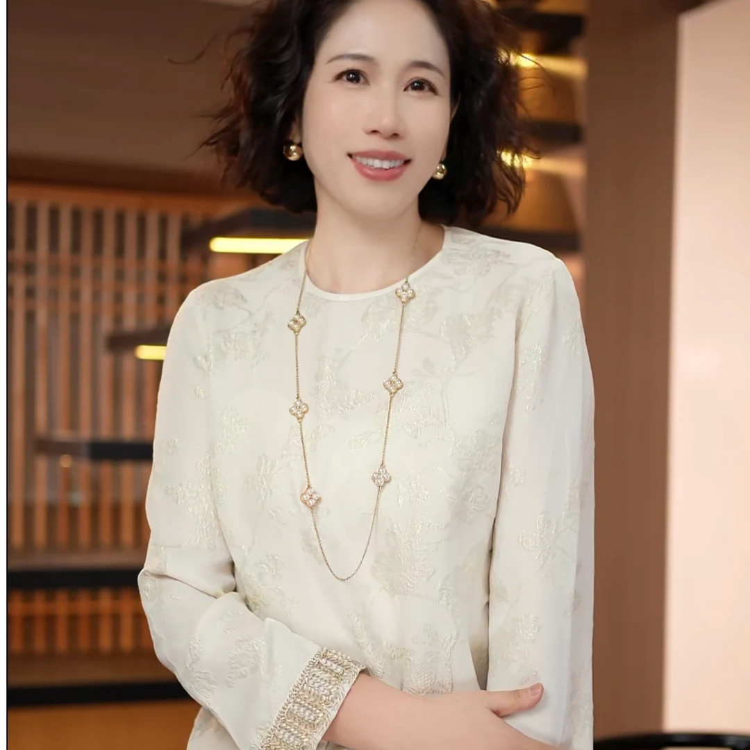 【深圳罗依】原创真丝衬衫女桑蚕丝金线提花新中式圆领长袖钉珠上衣
