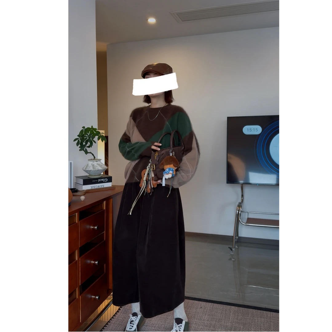 大菱形格全羊毛拉绒毛衣