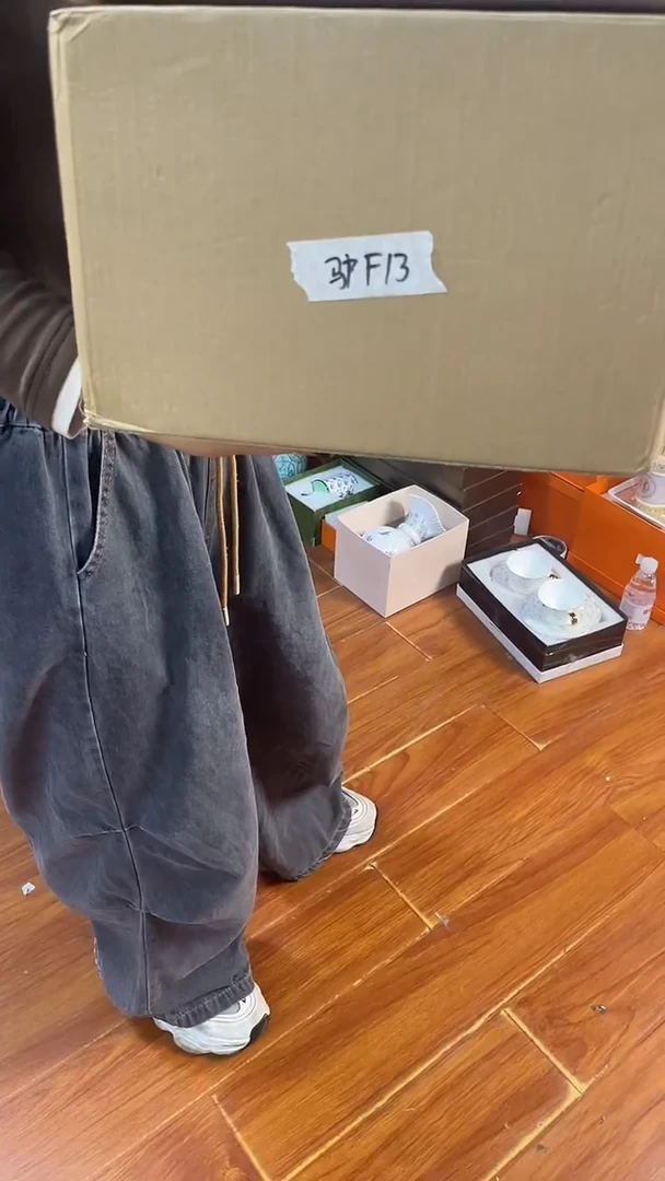 杯鸿辉家品牌瓷器，京东包邮！